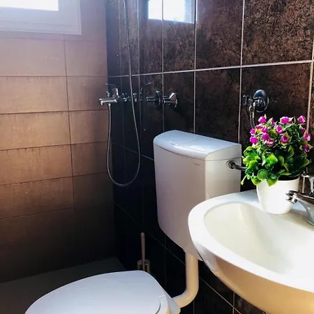 Lana * 波德戈里察